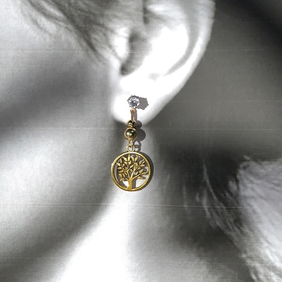 New Hand Crafted Tree Post Dangling Earrings - Picture 1 of 8